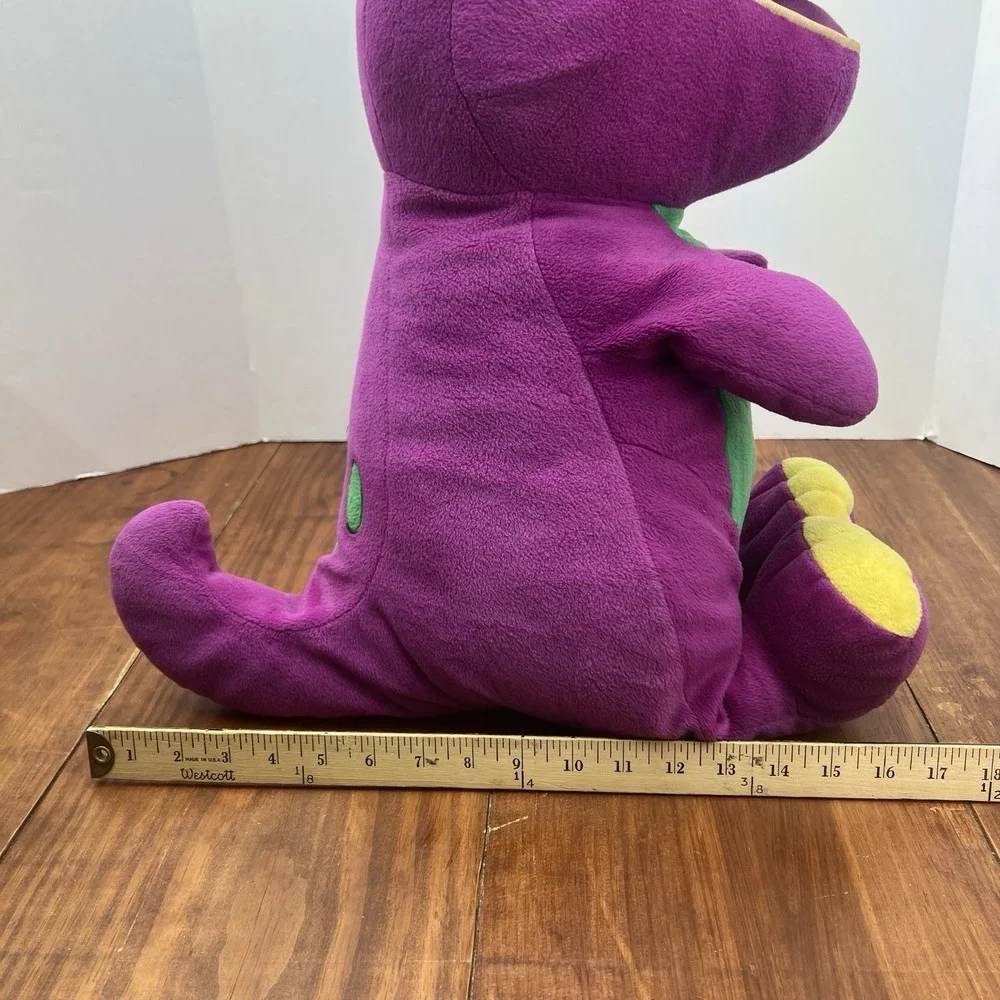 Barney 18